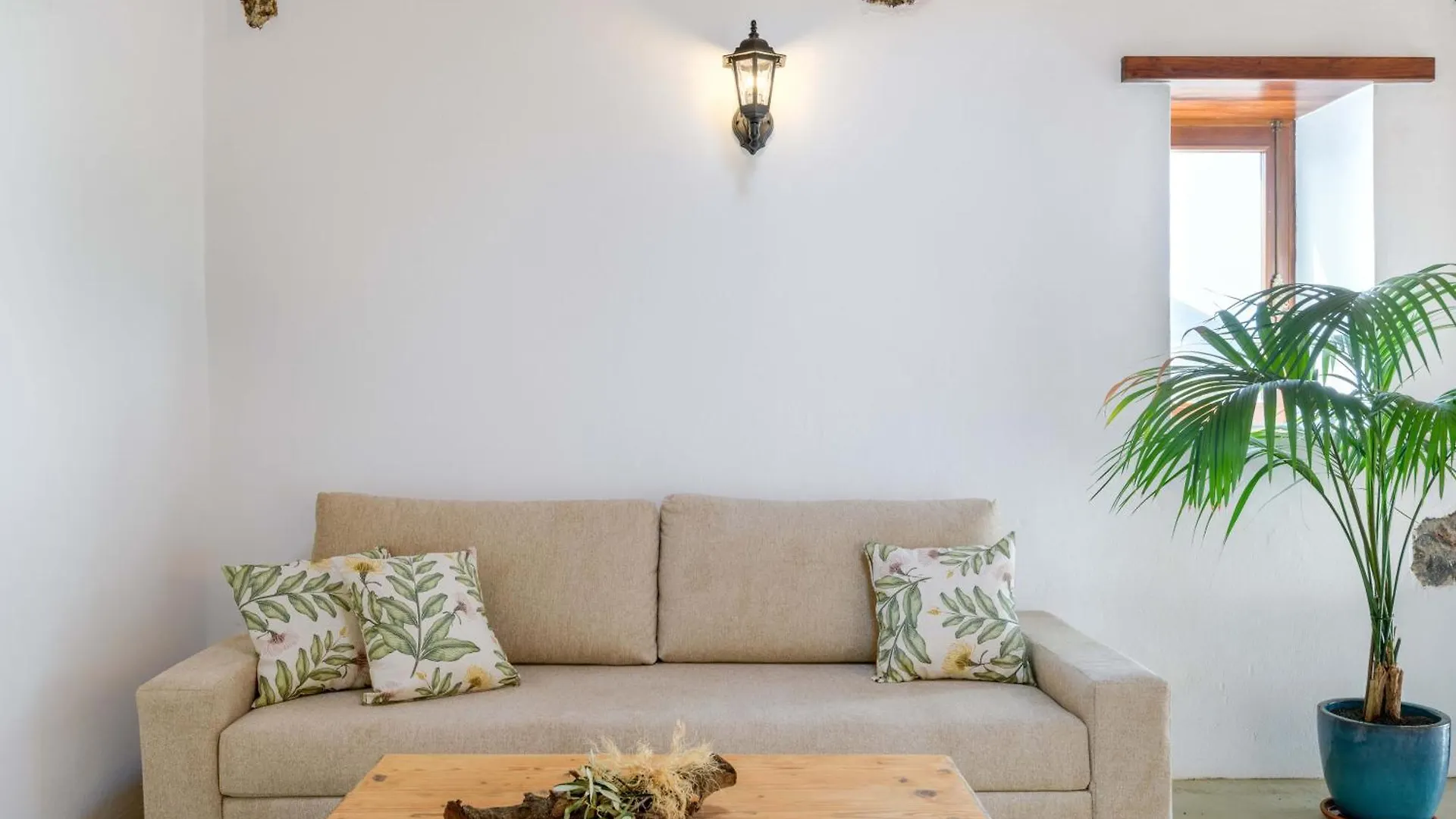 Finca De La Geria Yaiza  Holiday home