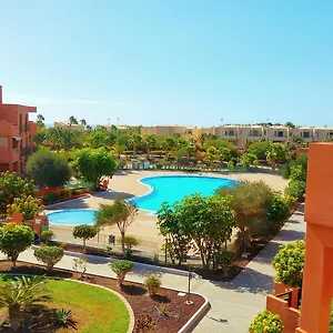apartamentos-sotavento-playa-la-tejita-el-medano.tenerifehoteles.net/