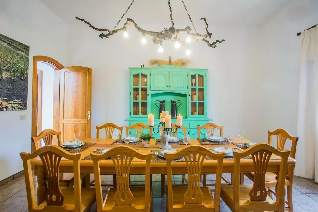 Finca De La Geria Yaiza  Holiday home
